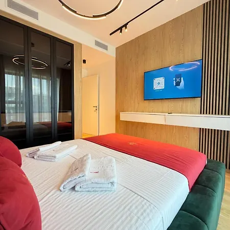 North Luxury By Glam Story - With Parking *