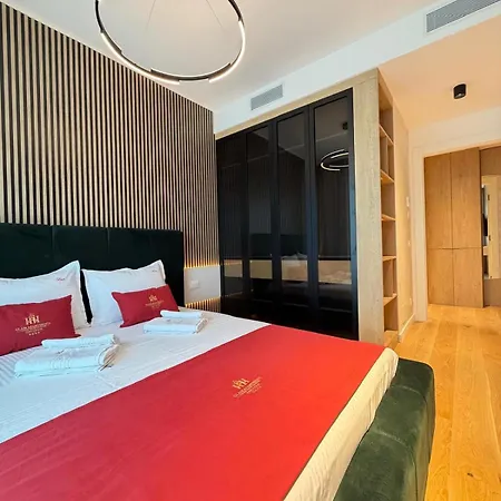 North Luxury By Glam Story - With Parking *